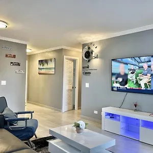 Waikiki 2 Bedrooms 2 Bathrooms With 1 Free Parking Space Apartment