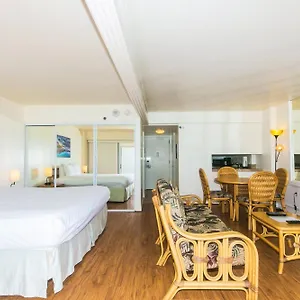 Ilikai Tower 1127 Yacht Harbor View 1br Apartment