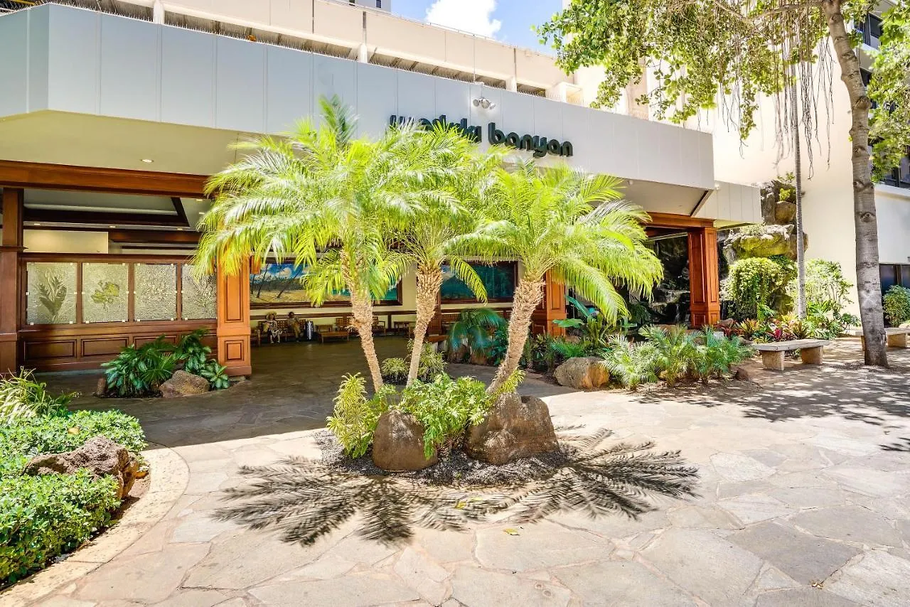 Honolulu Vacation Rental Walk To Waikiki Beach! 0*,  United States