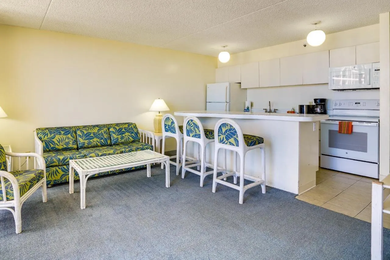 Apartment Honolulu Vacation Rental Walk To Waikiki Beach!
