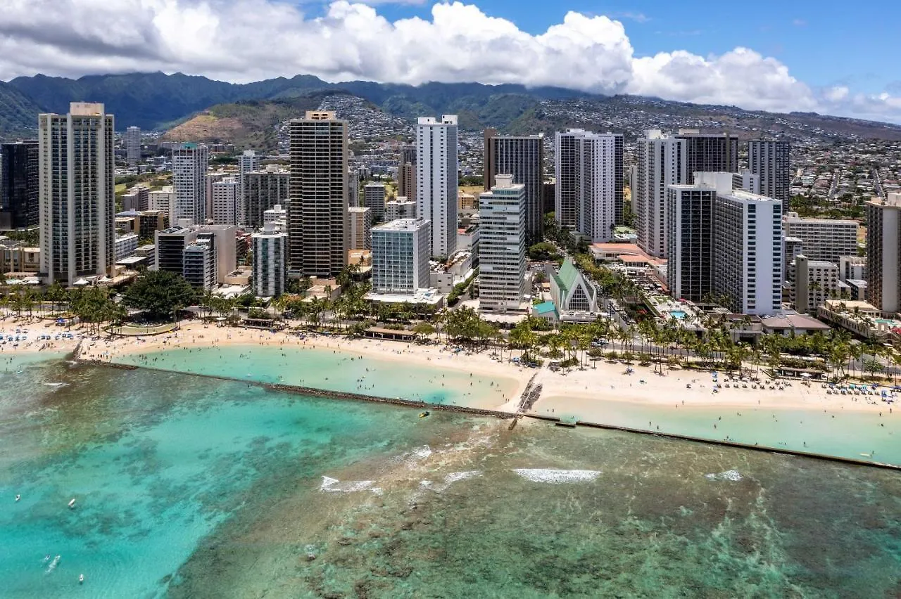 Honolulu Vacation Rental Walk To Waikiki Beach! Apartment