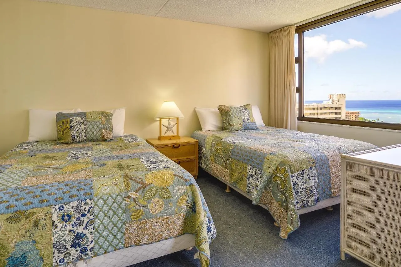 Apartment Honolulu Vacation Rental Walk To Waikiki Beach! United States